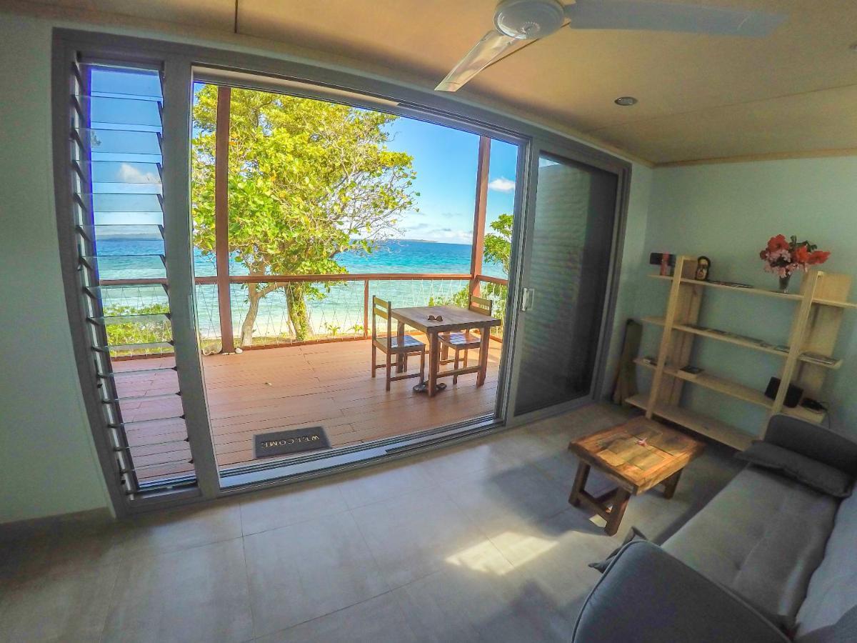 Aore Breeze Luganville Buitenkant foto